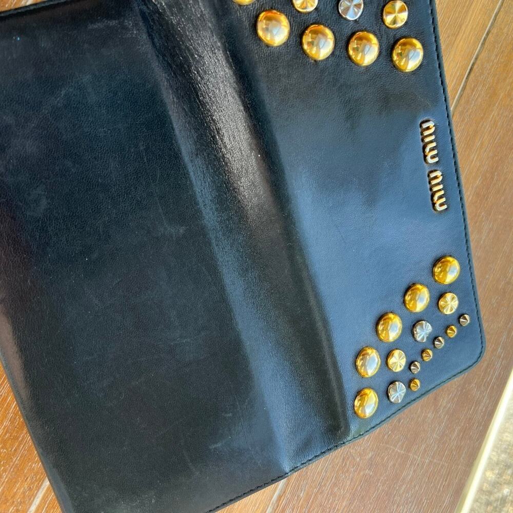 Miu Miu Wallet With Chain - image 5